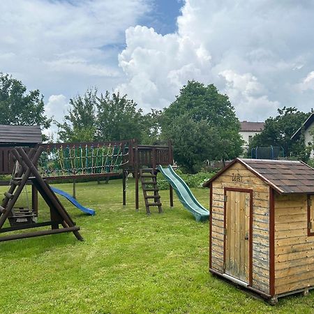Penzion Na Obci Тршебонь Экстерьер фото
